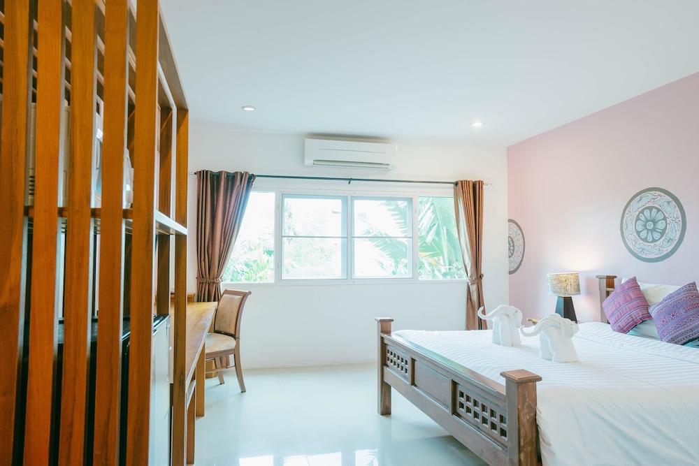 โรงแรม โรงแรมดิ โอเปียม 3*